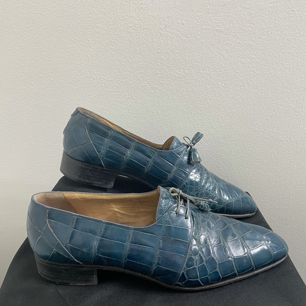 Mauri Shoes - Picture 2 of 4